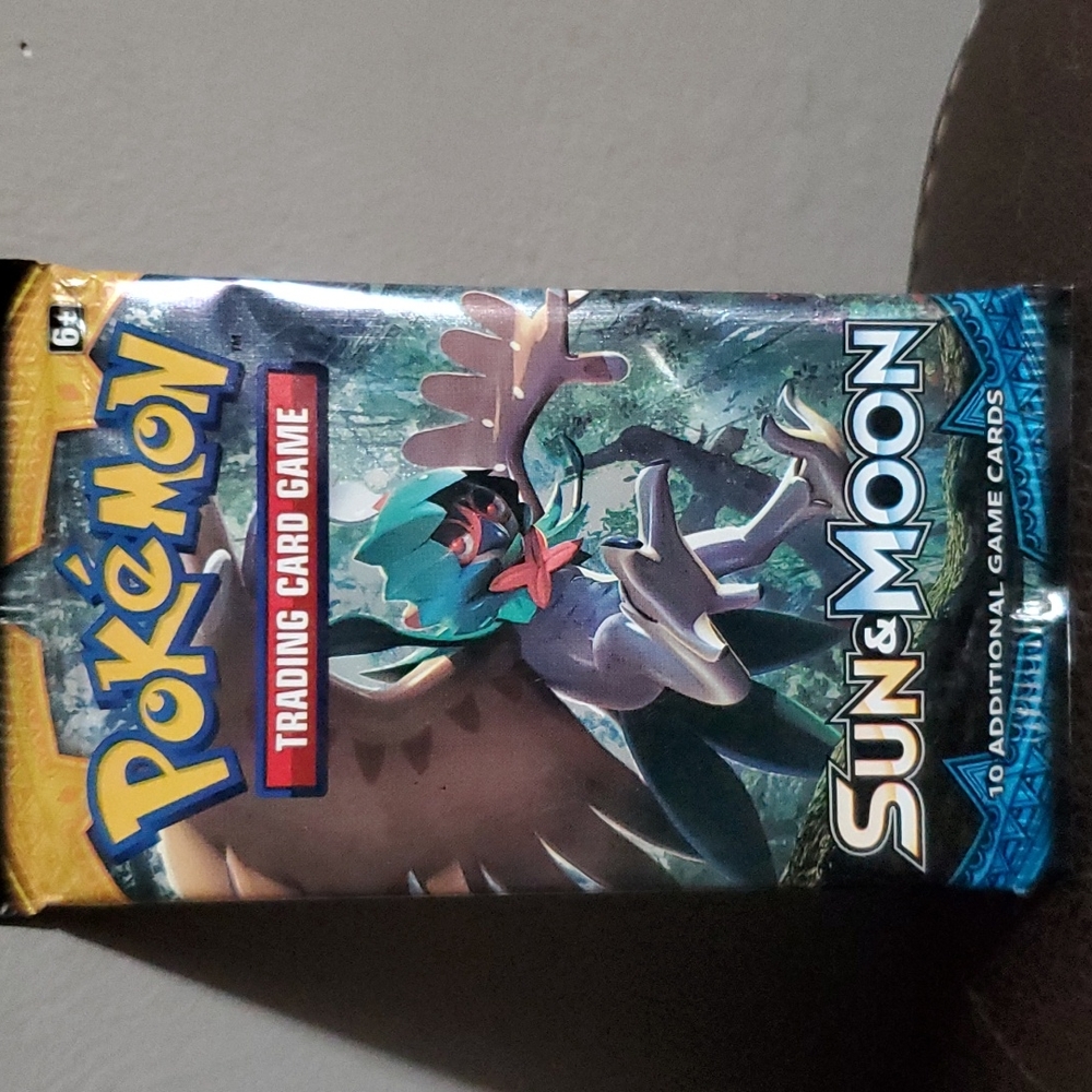 Pokemon sun and moon trading cards